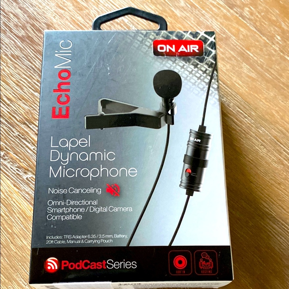 EchoMic Lapel Dynamic Microphone